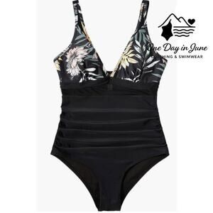 Charmleaks V Neck Mesh One Piece Swimsuit Size XL